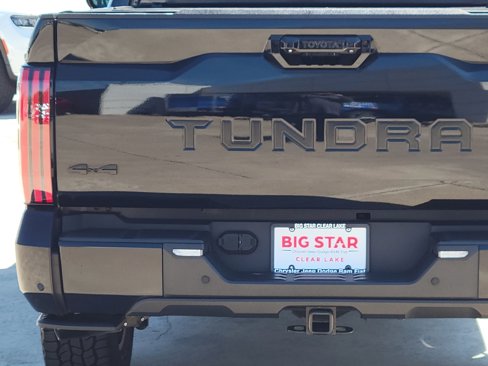 Used 2023 Toyota Tundra Platinum image 7