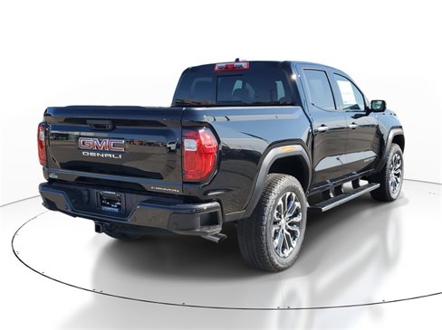 New 2026 GMC Canyon Denali image 4