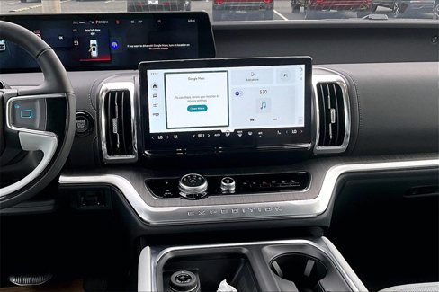 New 2025 Ford Expedition Platinum image 7