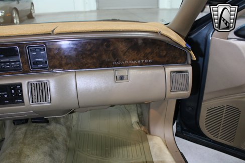 Used 1993 Buick Roadmaster Estate image 21