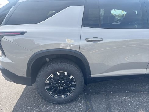 New 2026 Chevrolet Traverse Z71 image 11