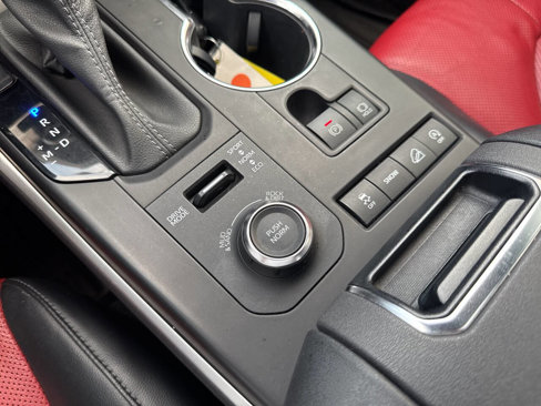 Used 2022 Toyota Highlander XSE image 46