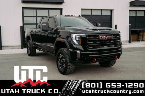 Used 2024 GMC Sierra 2500 AT4X image 1