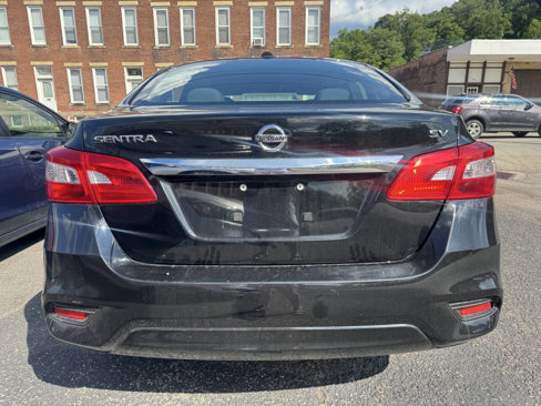 Used 2019 Nissan Sentra SV image 13