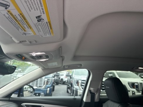 New 2025 Buick Envision Avenir image 20