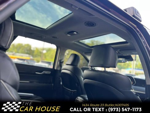 Used 2022 Hyundai Palisade Limited w/ Cargo Package image 18