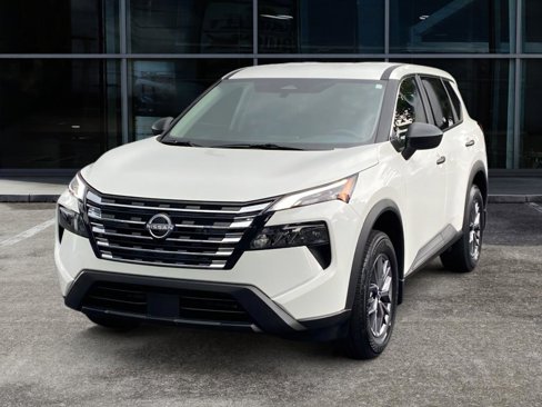 New 2026 Nissan Rogue S image 3
