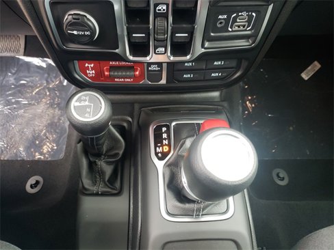 New 2025 Jeep Wrangler Willys image 30