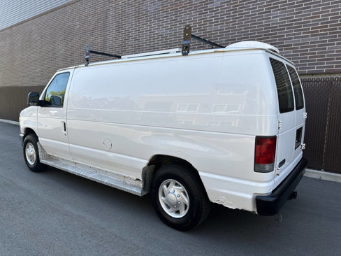 Used 2008 Ford E-250 and Econoline 250 image 2