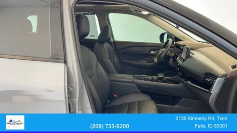 Used 2023 Nissan Rogue SL w/ SL Premium Package image 34