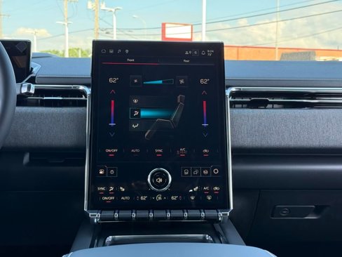 New 2026 GMC Sierra EV Elevation image 26