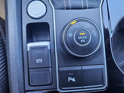 Used 2022 Volkswagen Atlas Cross Sport SE image 26