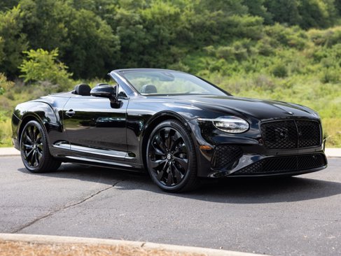 New 2025 Bentley Continental GTC image 14