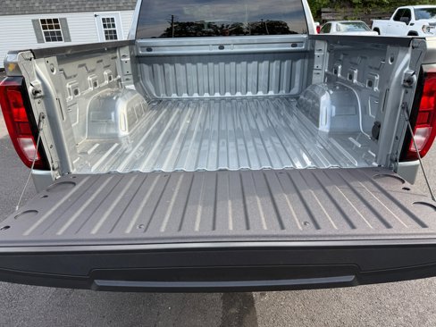 New 2026 GMC Sierra 1500 Elevation image 18