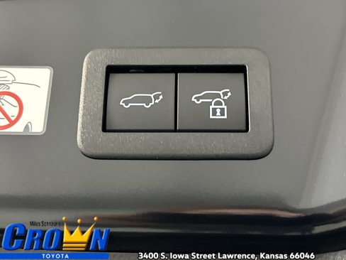 New 2026 Toyota Prius Plug-In Hybrid image 13