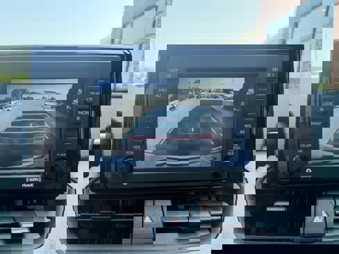 Used 2022 Toyota RAV4 XLE image 29