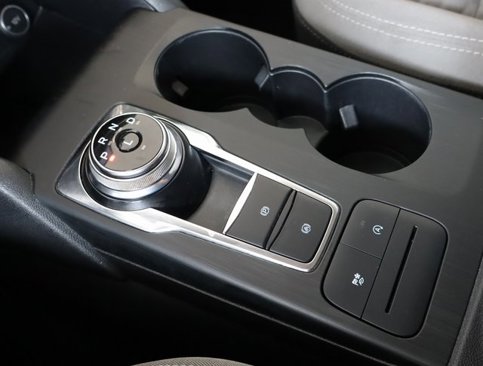 Used 2020 Ford Escape SE image 36