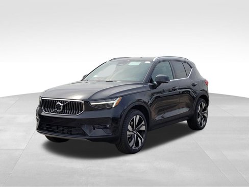 New 2025 Volvo XC40 B5 Ultra w/ Protection Package Premier image 1