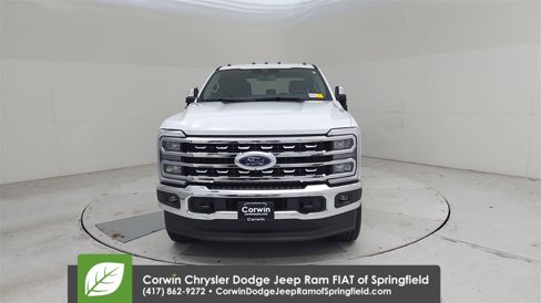 Used 2025 Ford F250 Lariat w/ Chrome Package image 5