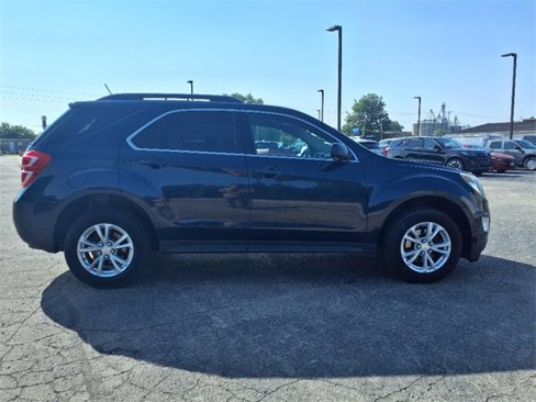 Used 2017 Chevrolet Equinox LT w/ Convenience Package image 9