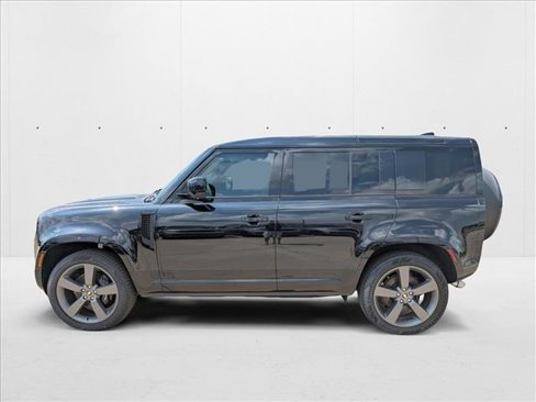 New 2025 Land Rover Defender 110 V8 image 5