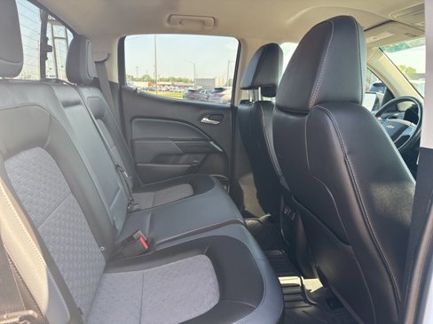 Certified 2022 Chevrolet Colorado Z71 w/ Safety Package image 15