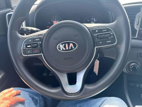 Used 2019 Kia Sportage LX image 14