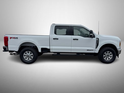 Used 2024 Ford F250 XLT image 5