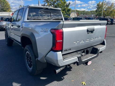 New 2025 Toyota Tacoma TRD Off-Road image 3