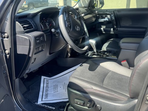 Used 2019 Toyota 4Runner TRD Off-Road Premium image 9