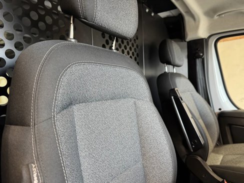 Used 2023 RAM ProMaster 2500 image 6