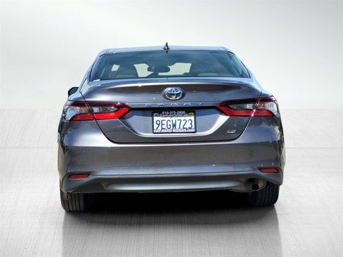 Used 2023 Toyota Camry LE image 6