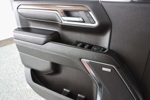 Used 2024 Chevrolet Silverado 1500 LT Trail Boss w/ LT Trail Boss Premium Package image 25