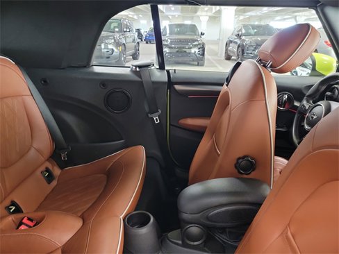 Certified 2023 MINI Cooper S w/ Signature Upholstery Package image 30