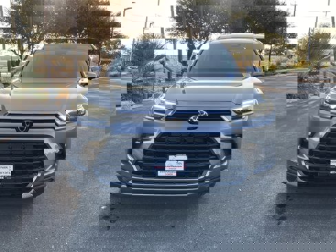 New 2026 Toyota Grand Highlander Limited image 2