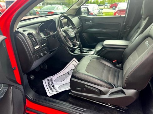 Used 2016 GMC Canyon SLE image 15