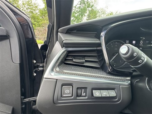 Certified 2024 Cadillac XT5 Sportv image 18