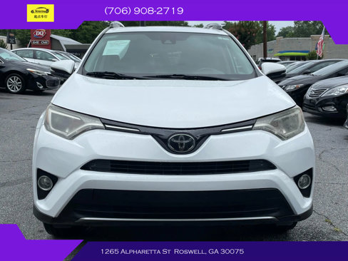 Used 2018 Toyota RAV4 XLE image 2