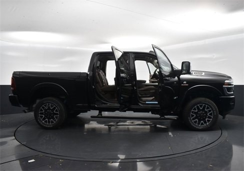 New 2025 RAM 2500 Limited image 26