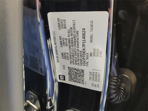 Used 2023 Chevrolet Colorado Z71 w/ Z71 Convenience Package 2 image 15
