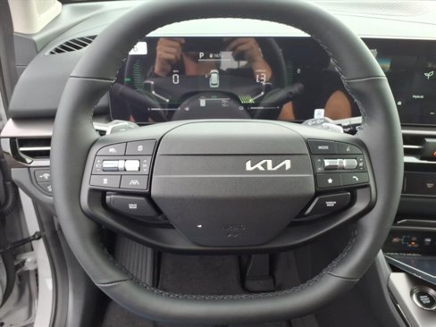 New 2026 Kia Sportage EX image 19
