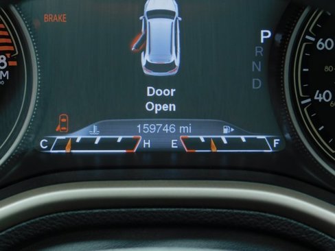Used 2017 Jeep Cherokee Limited image 17