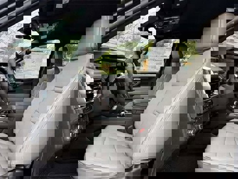 New 2026 GMC Yukon XL Elevation image 8