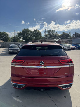 Used 2022 Volkswagen Atlas Cross Sport SEL Premium R-Line image 11