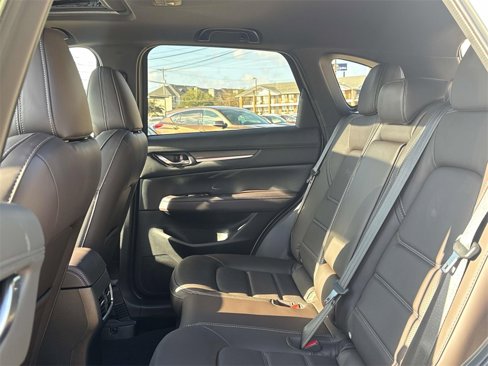 New 2025 MAZDA CX-5 Signature image 18