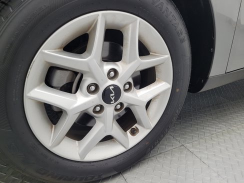 Used 2023 Kia Soul LX w/ Option Group 015 image 31