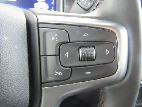 Used 2025 Chevrolet Silverado 1500 LT image 36