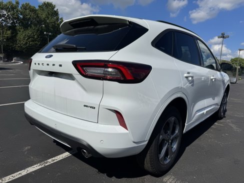 Used 2023 Ford Escape ST-Line w/ Tech Pack #1 image 6