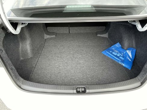 New 2026 Toyota Corolla LE image 7