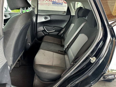 Used 2022 Kia Soul LX image 28